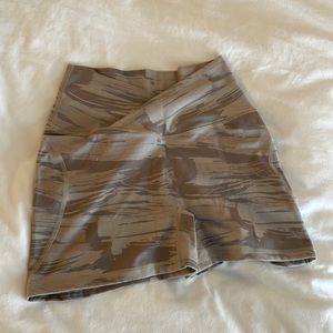 Alphalete Nude Camo Shorts XS
